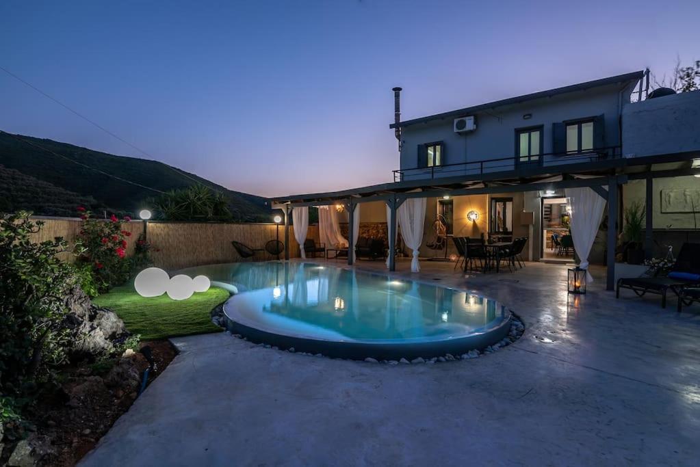 Casa Del Miele, Private Pool, Bbq, Mountain View. Villa Alikianos Eksteriør bilde