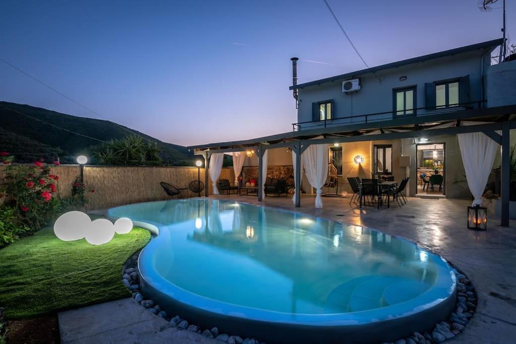 Casa Del Miele, Private Pool, Bbq, Mountain View. Villa Alikianos Eksteriør bilde