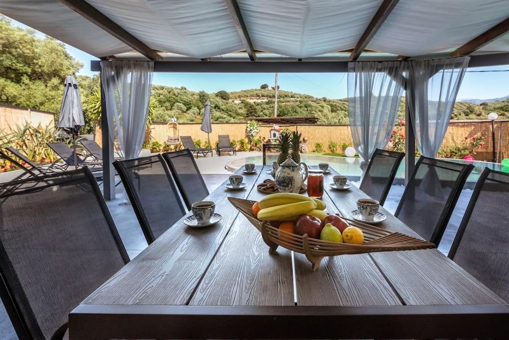 Casa Del Miele, Private Pool, Bbq, Mountain View. Villa Alikianos Eksteriør bilde